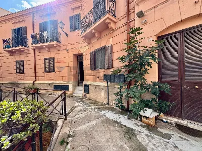 Appartamento in vendita a Palermo, Centro ... - foto 2