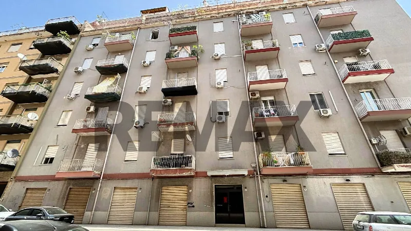 Appartamento in vendita a Palermo, Fiera, Montepellegrino - foto 1