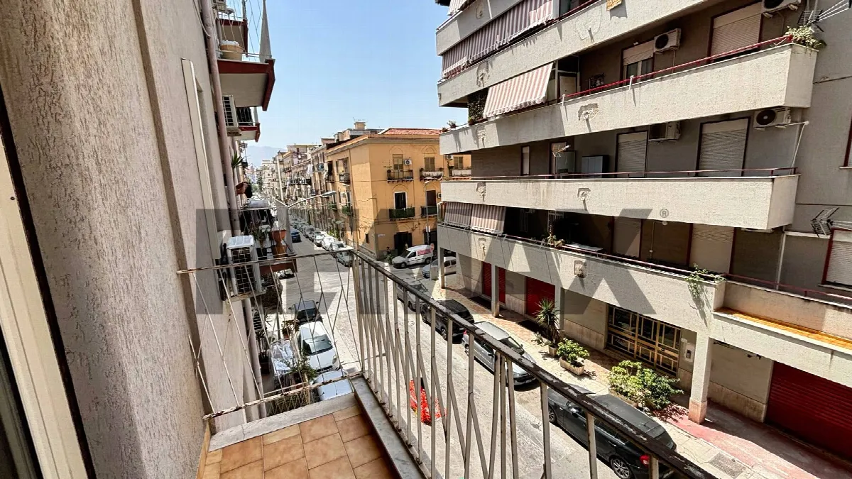 Appartamento in vendita a Palermo, Fiera, Montepellegrino - foto 2