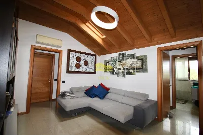 Appartamento in vendita a Cornate d'Adda - foto 2