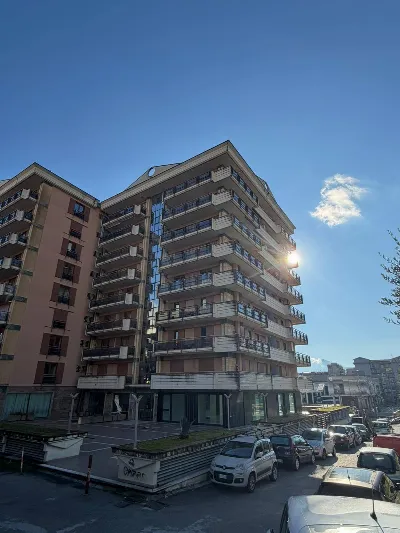 Appartamento in vendita a Avellino, Emanue... - foto 1