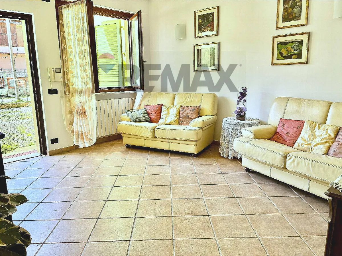 Appartamento in vendita a Massa, Zona Industriale, Castagnola - foto 2