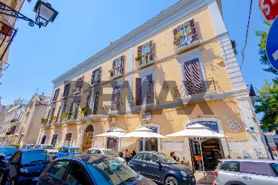 Appartamento in vendita a Bari, Borgo anti... - foto 1