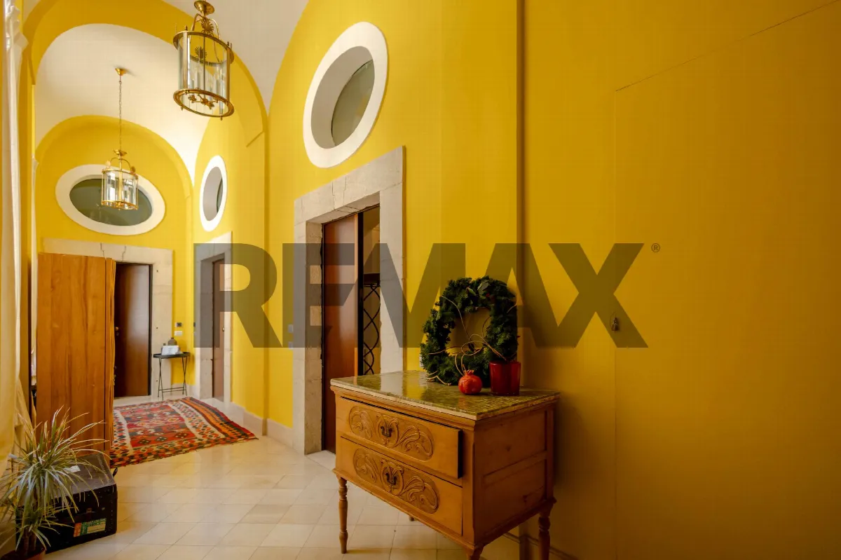 Appartamento in vendita a Bari, Borgo Antico, Murat, Madonnella - foto 2