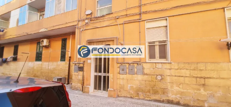 Appartamento in vendita a Brindisi, Centro Storico, Cappuccini, Commenda - foto 1