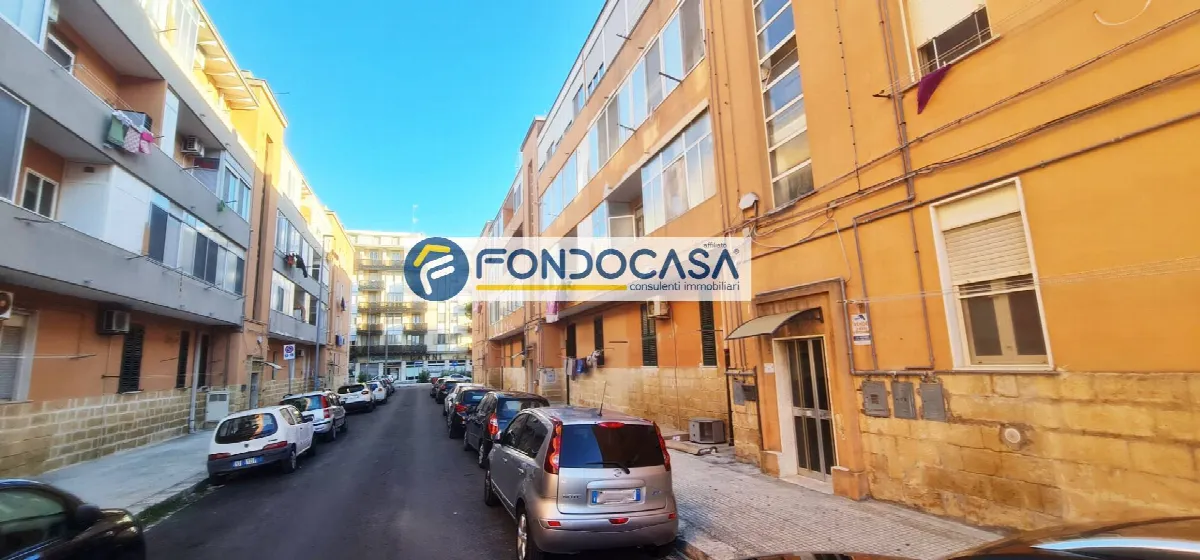 Appartamento in vendita a Brindisi, Centro Storico, Cappuccini, Commenda - foto 2