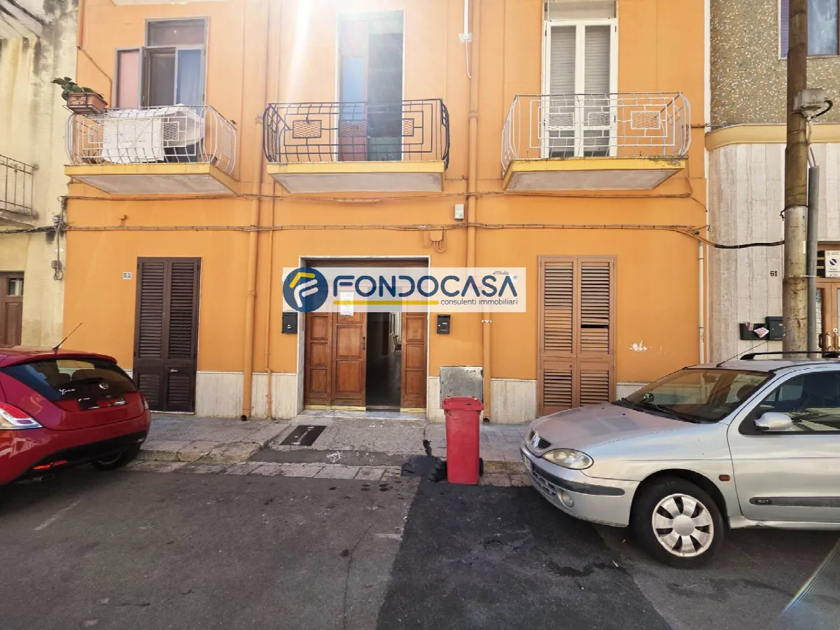 Appartamento in vendita a Brindisi, Centro Storico, Cappuccini, Commenda - foto 2