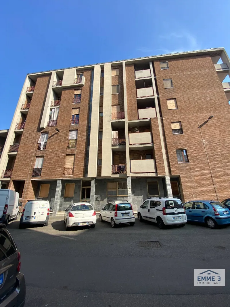 Appartamento in vendita ad Alessandria, Piazza Genova, Ospedale, Borgo Rovereto, Piscina - foto 1