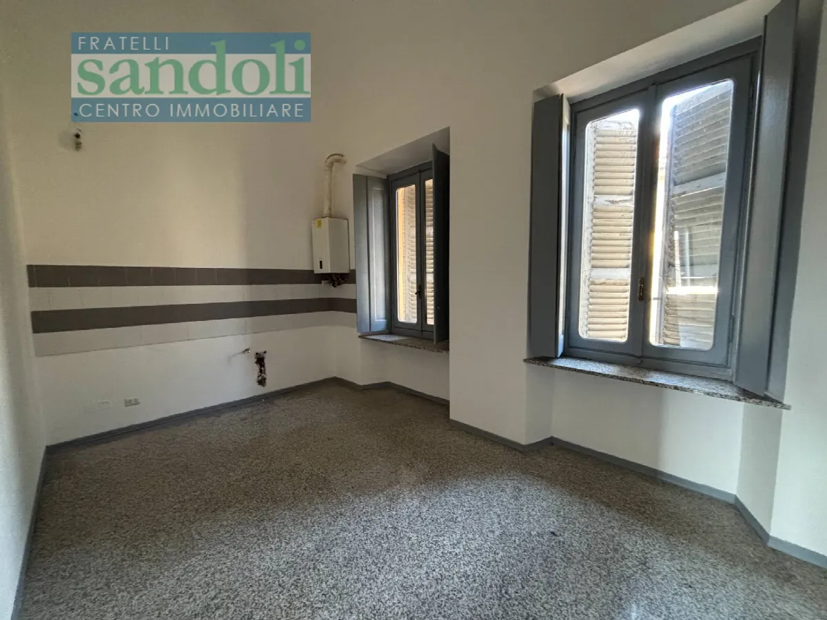 Appartamento in vendita a Vercelli - foto 5
