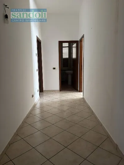 Appartamento in vendita a Vercelli - foto 8