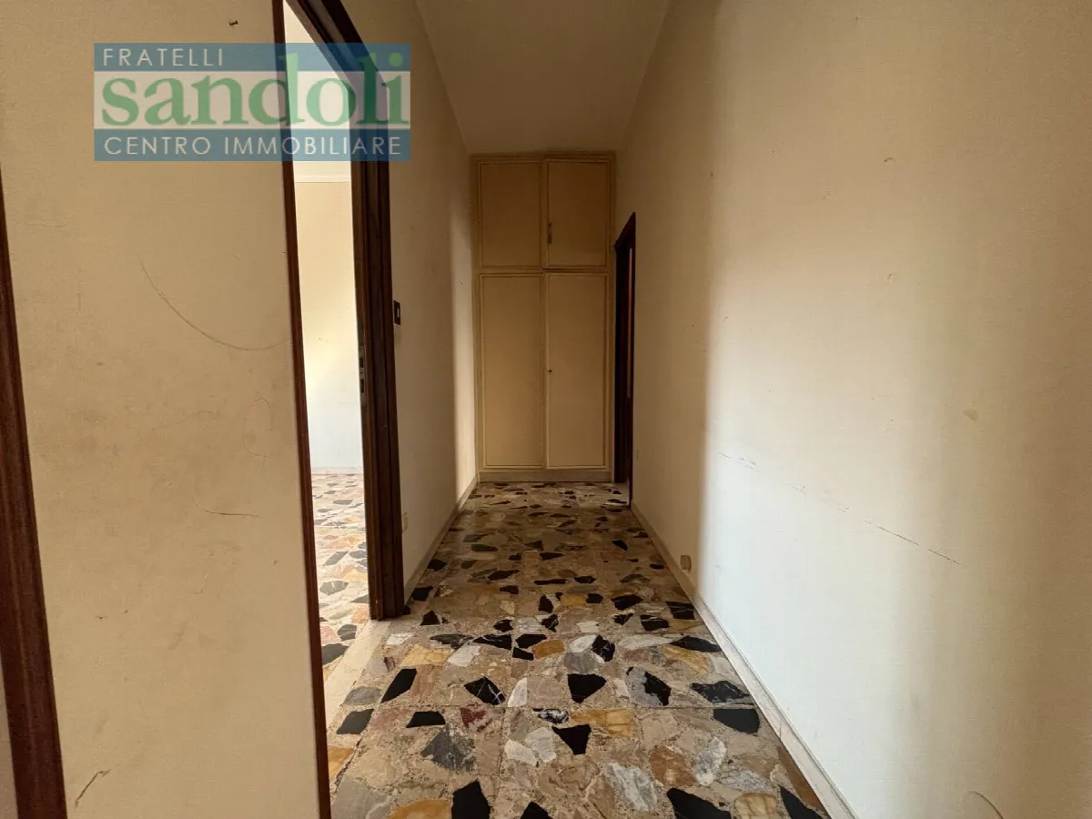 Appartamento in vendita a Vercelli - foto 4
