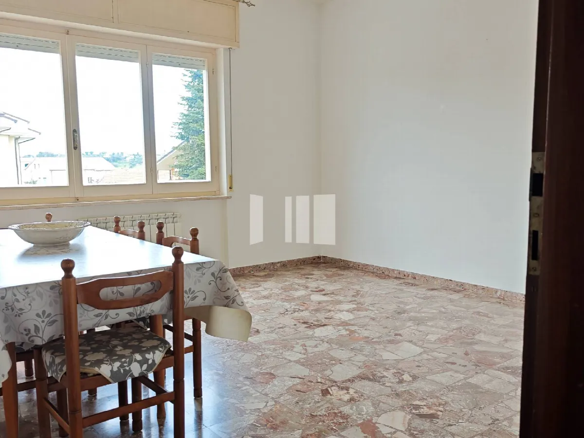 Appartamento in vendita a Mosciano Sant'Angelo - foto 2