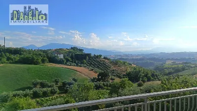 Appartamento in vendita a Castorano - foto 1