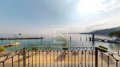 Appartamento in vendita a Toscolano-Madern... - foto 2
