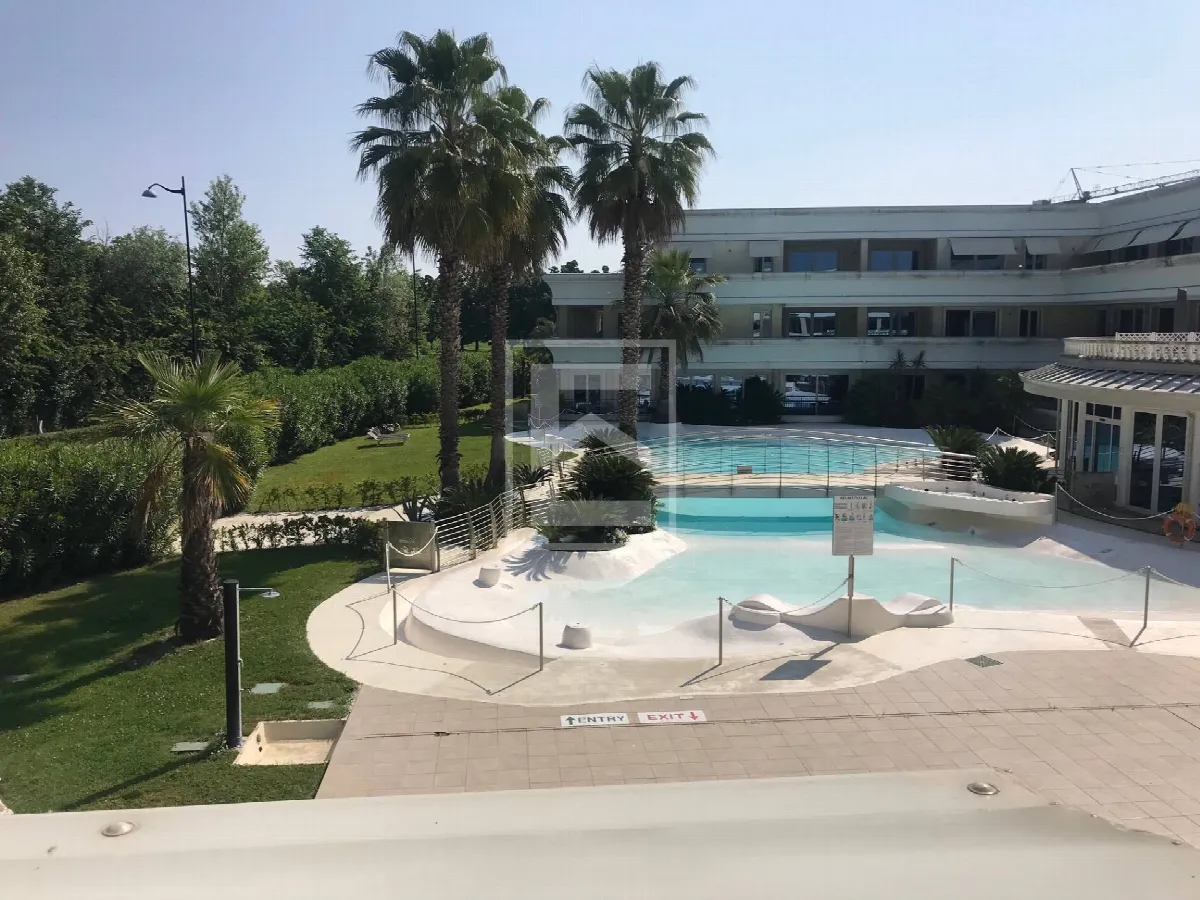 Appartamento in vendita a Desenzano del Garda - foto 4