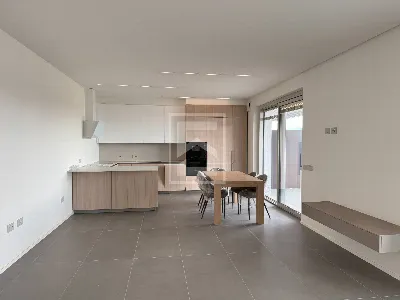 Appartamento in vendita a Padenghe sul Gar... - foto 2