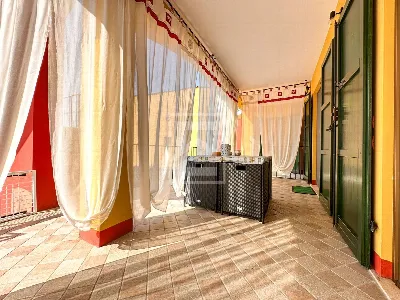 Appartamento in vendita a Desenzano del Ga... - foto 2
