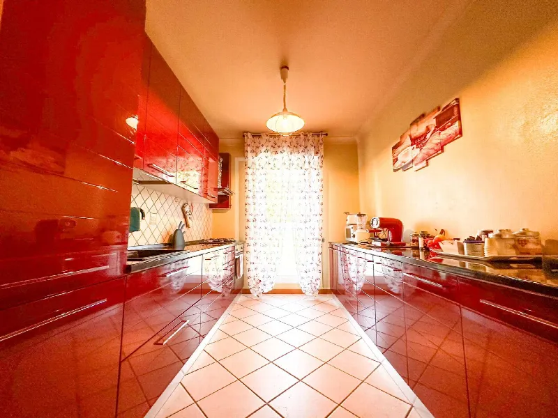 Appartamento in vendita a Desenzano del Garda - foto 4