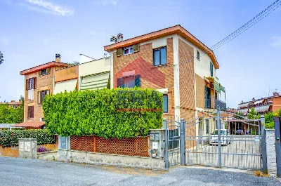 Appartamento in vendita a Roma, Castel di ... - foto 2