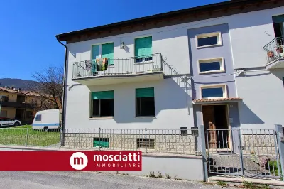 Appartamento in vendita a Esanatoglia - foto 2