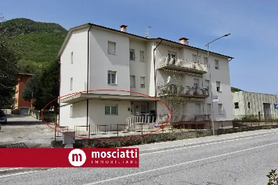 Appartamento in vendita a Esanatoglia - foto 1