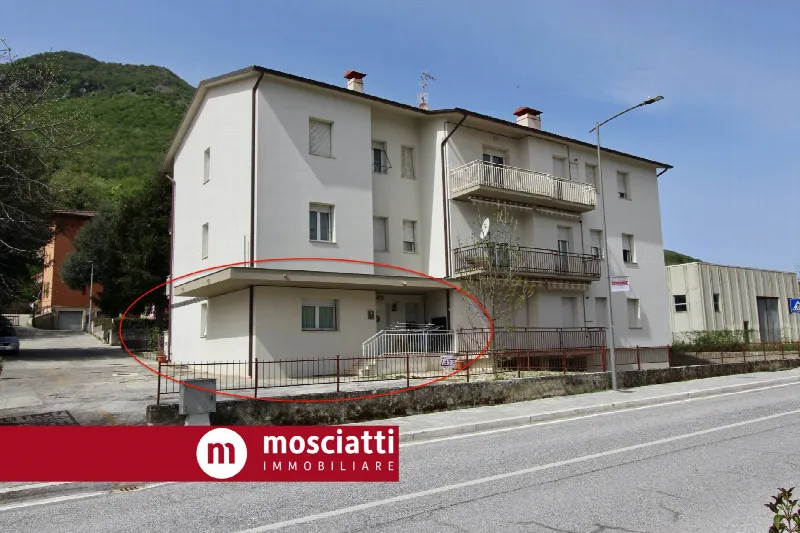 Appartamento in vendita a Esanatoglia - foto 1