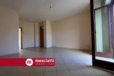 Appartamento in vendita a Castelraimondo - foto 5