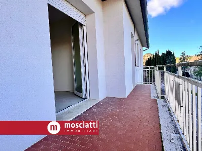 Appartamento in vendita a Esanatoglia - foto 2
