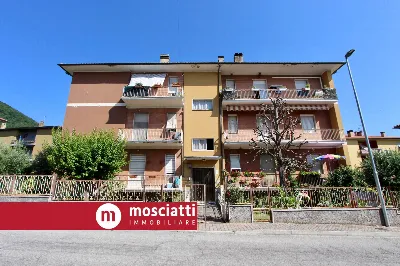 Appartamento a Esanatoglia