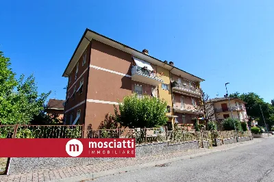 Appartamento in vendita a Esanatoglia - foto 2