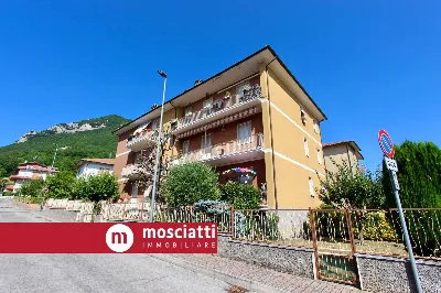 Appartamento in vendita a Esanatoglia - foto 3