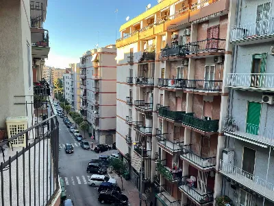 Appartamento in vendita a Taranto, Tre Car... - foto 1