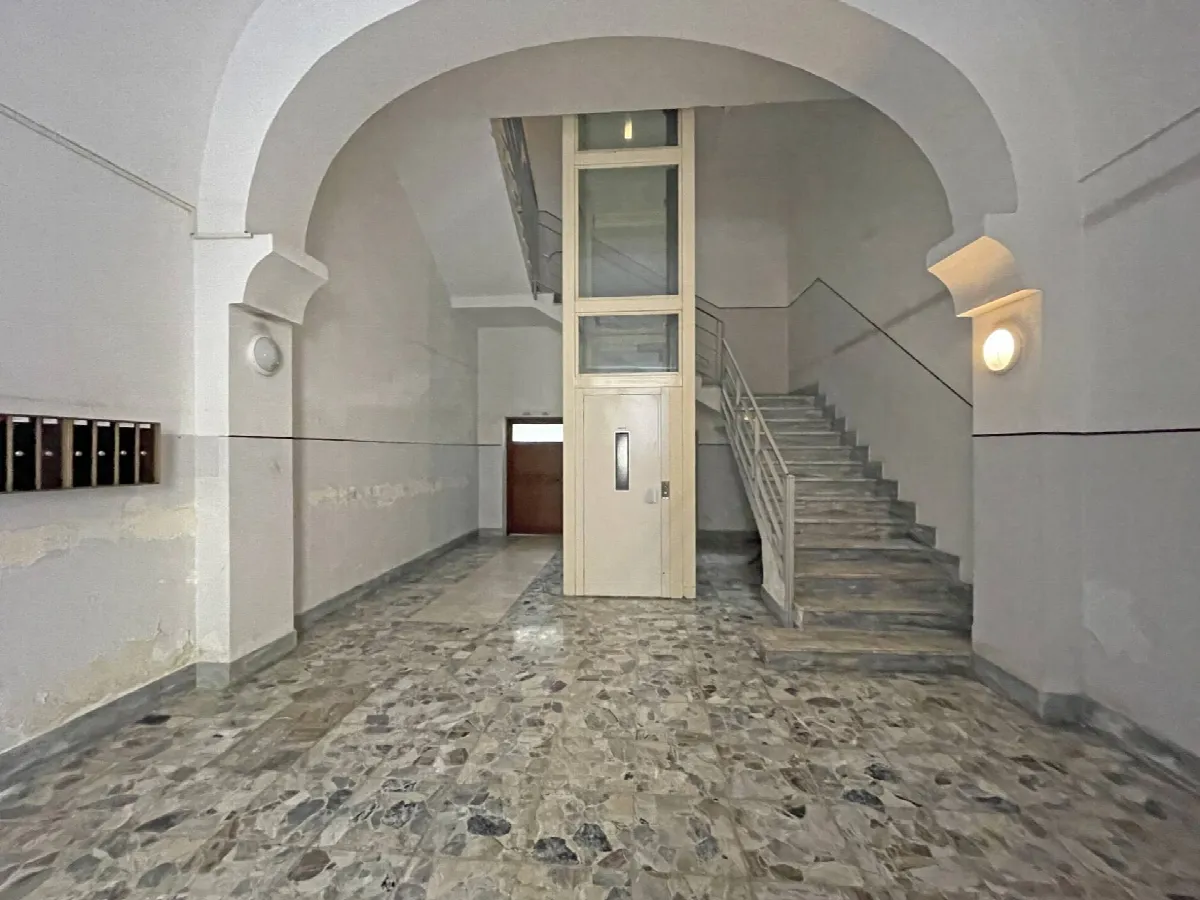 Appartamento in vendita a Brindisi, Centro Storico, Cappuccini, Commenda - foto 5