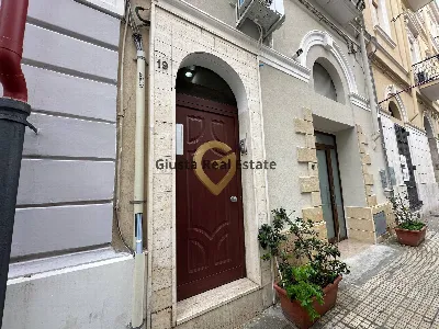 Appartamento in vendita a Brindisi, Centro... - foto 2