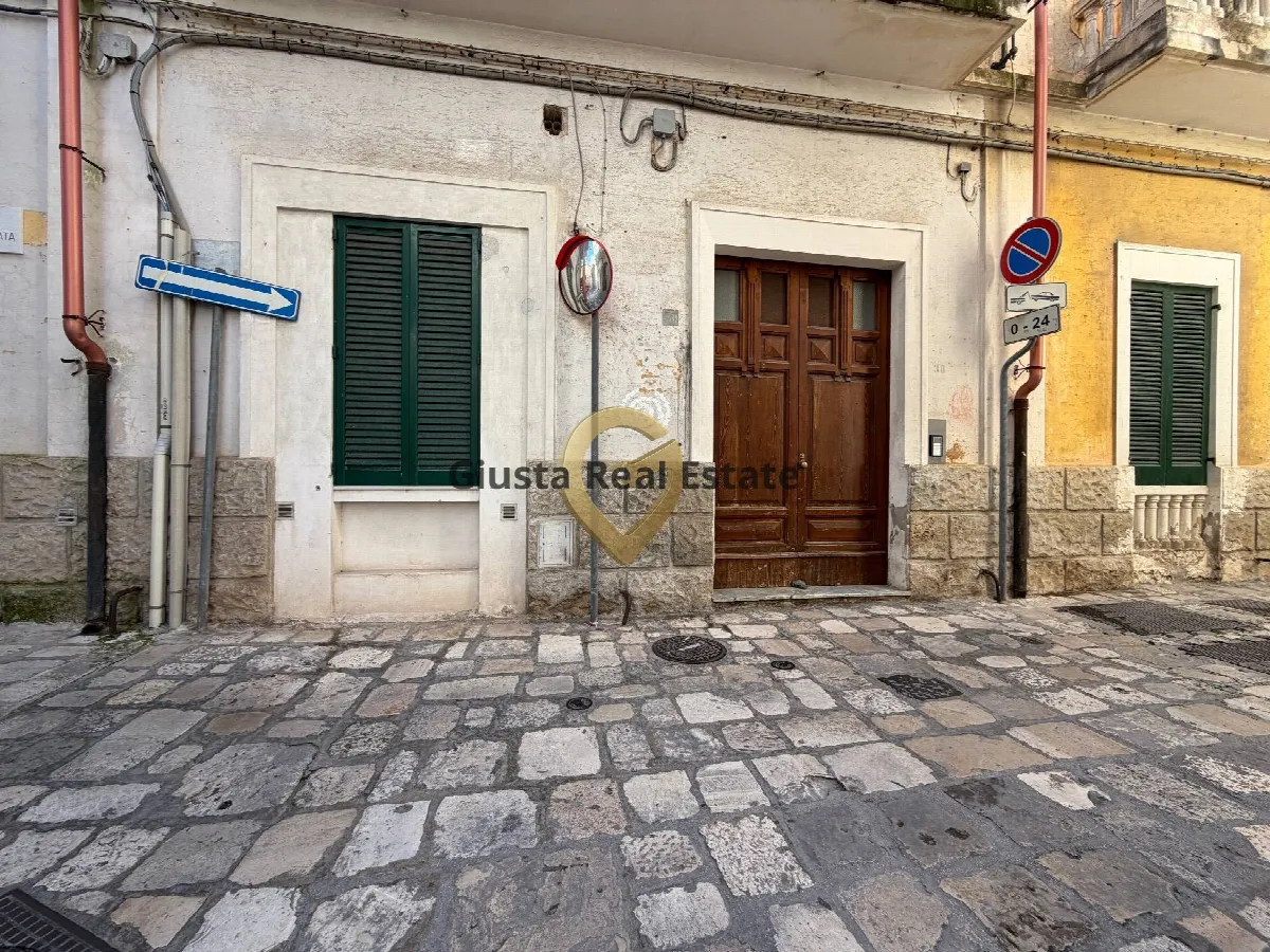 Appartamento in vendita a Brindisi, Centro Storico, Cappuccini, Commenda - foto 2