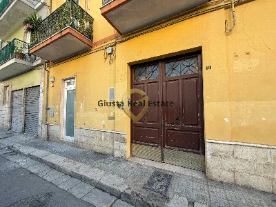 Appartamento in vendita a Brindisi, Centro... - foto 2