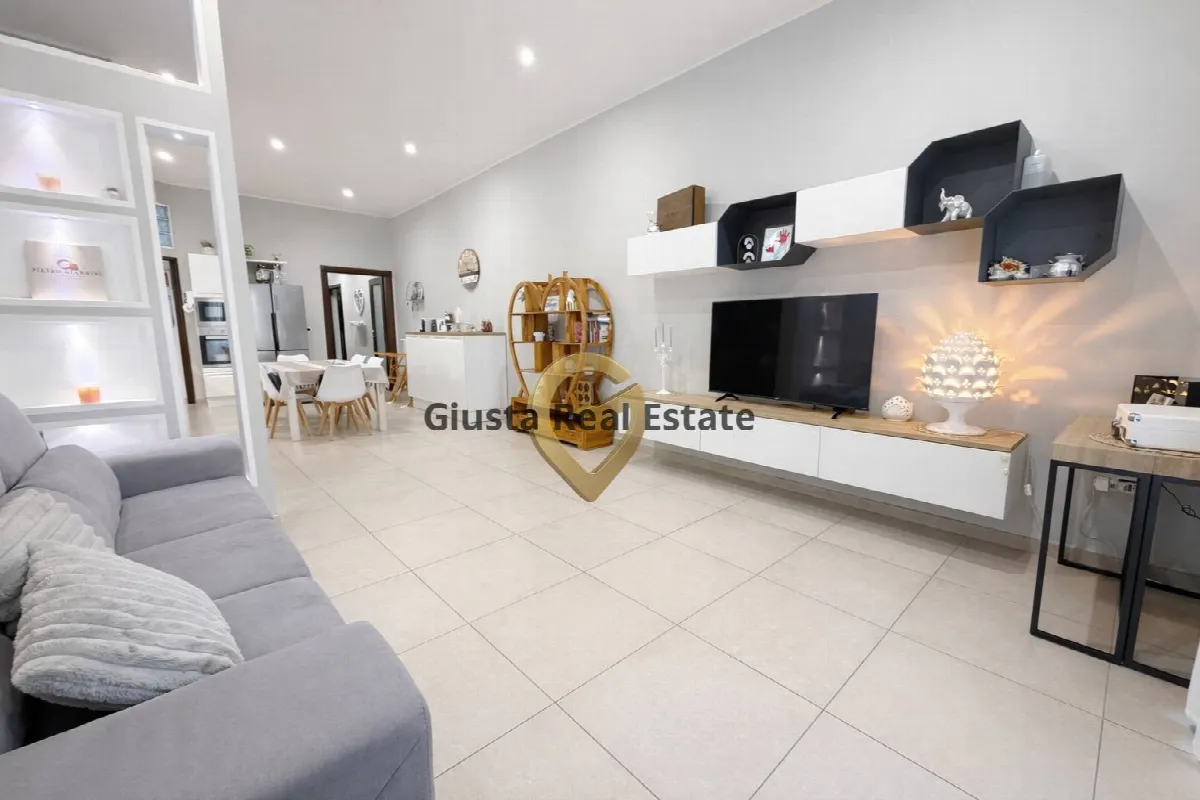 Appartamento in vendita a Brindisi, Centro Storico, Cappuccini, Commenda - foto 4