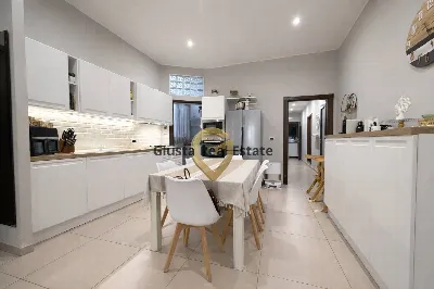 Appartamento in vendita a Brindisi, Centro... - foto 5