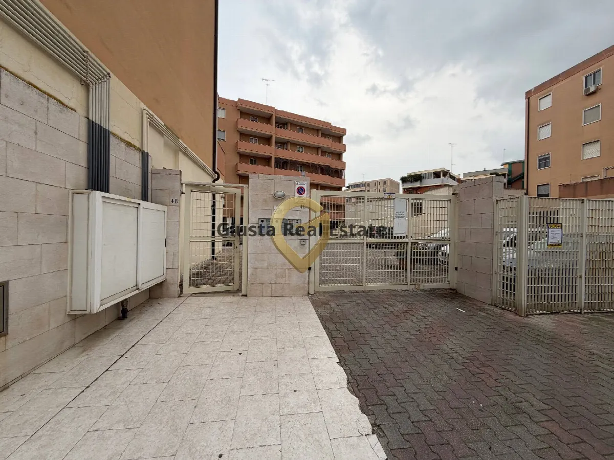 Appartamento in vendita a Brindisi, Perrino, San Pietro, San Paolo, Zona Industriale - foto 2