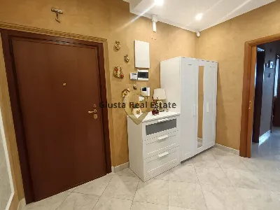 Appartamento in vendita a Brindisi, Centro... - foto 1