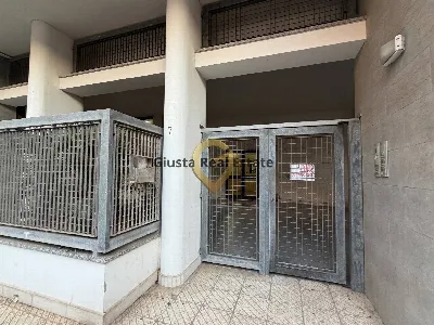Appartamento in vendita a Brindisi, Centro... - foto 1