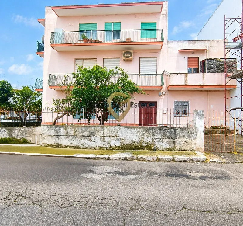 Appartamento in vendita a Brindisi, Bozzano, Santa Chiara, Sant'angelo - foto 1
