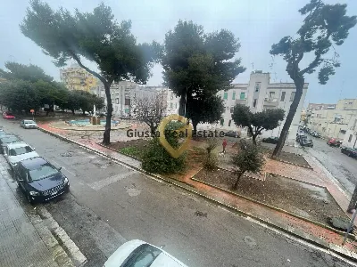 Appartamento in vendita a Brindisi, Centro... - foto 1