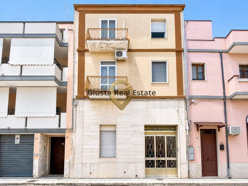 Appartamento in vendita a Brindisi, Centro Storico, Cappuccini, Commenda - foto 1