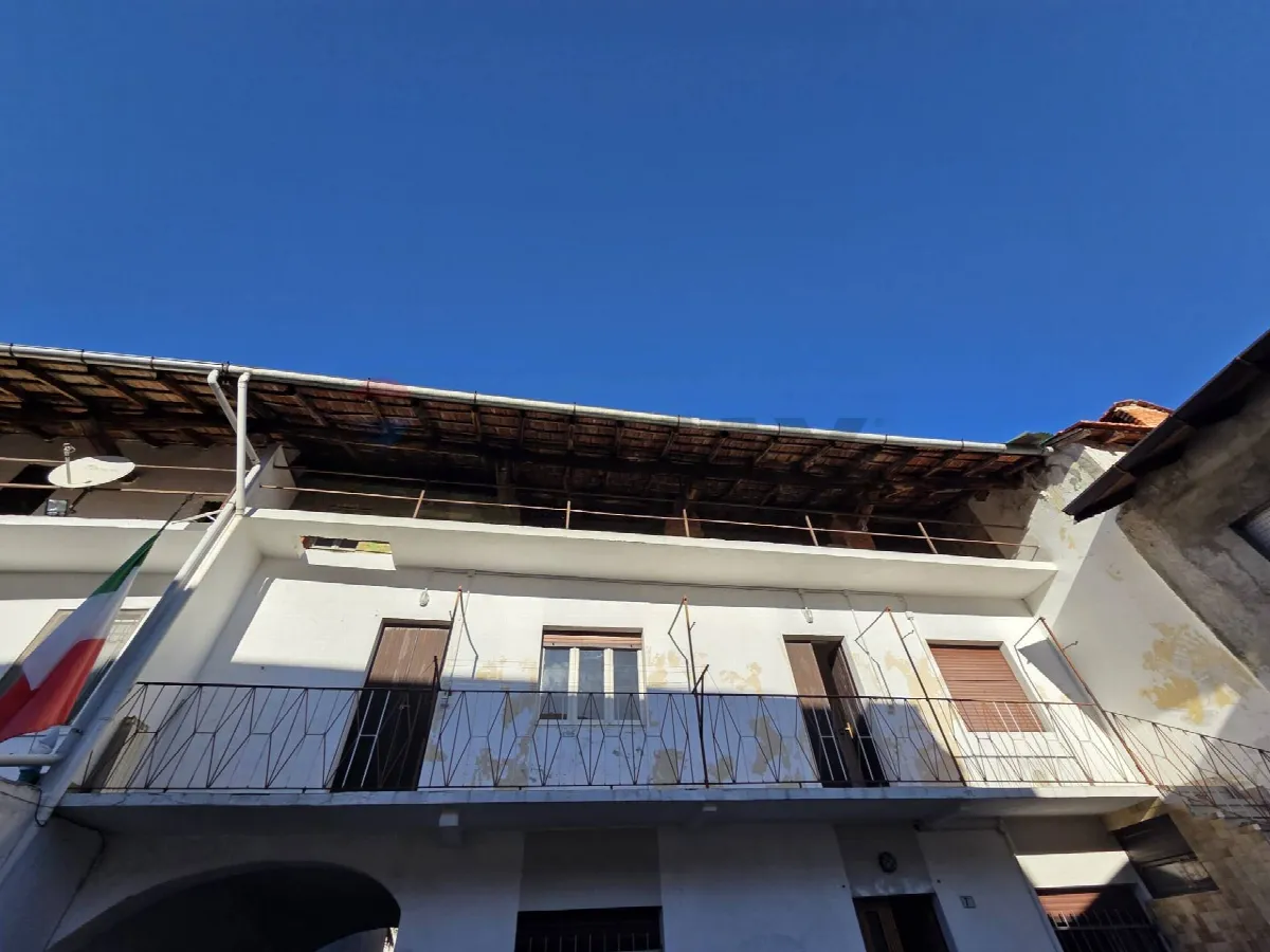 Appartamento in vendita a Varallo Pombia - foto 2