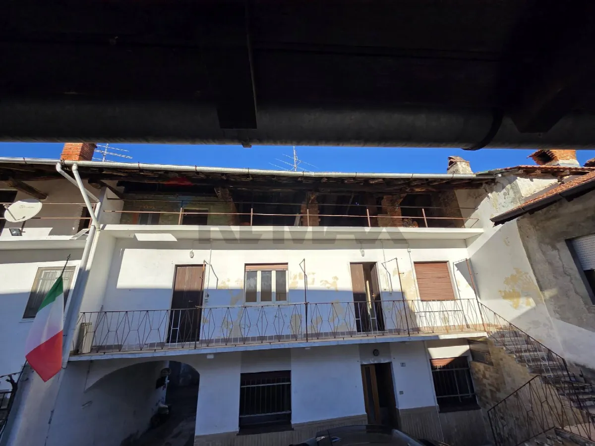 Appartamento in vendita a Varallo Pombia - foto 3