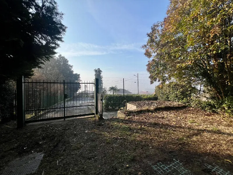 Appartamento in vendita a Cocquio-Trevisago - foto 10