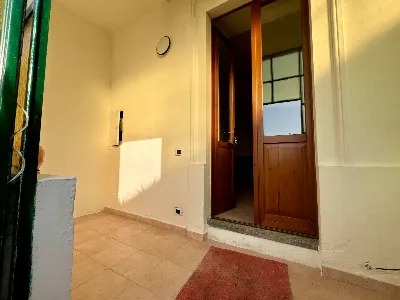 Appartamento in vendita a Cocquio-Trevisag... - foto 8