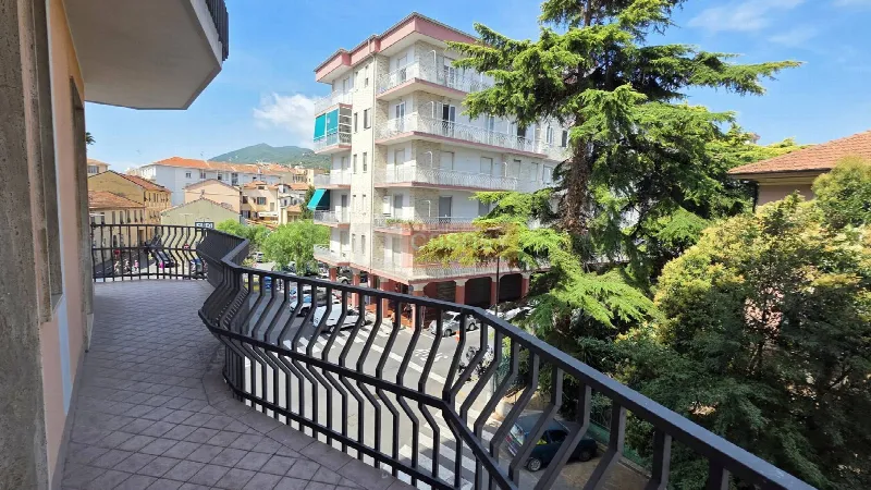 Appartamento in vendita ad Albenga - foto 1