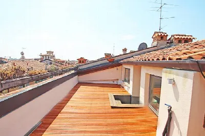 Attico in vendita a Bergamo, Borgo Palazzo... - foto 2